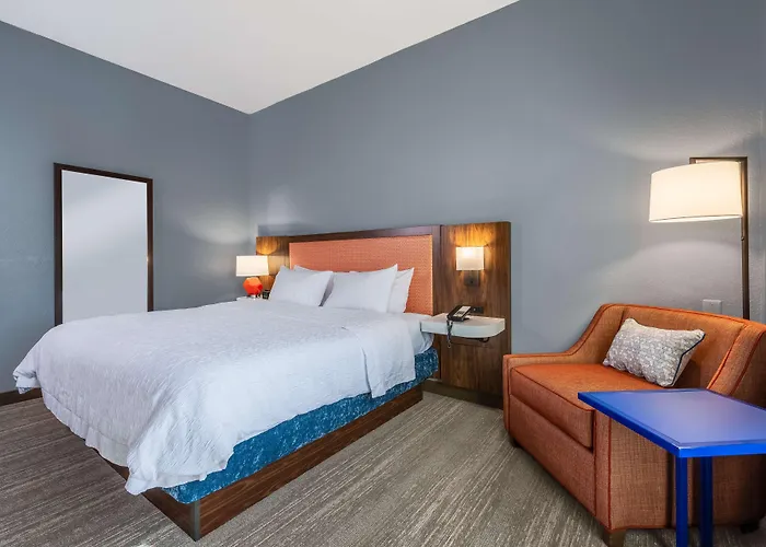 Hampton Inn & Suites Hopkinsville