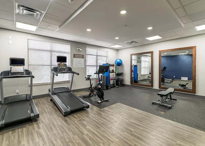 Hampton Inn & Suites-Florence Downtown