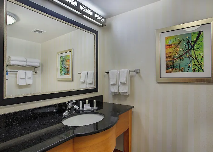 Fairfield Inn & Suites Kodak