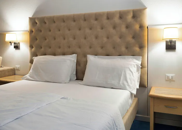 Arathena Rocks Hotel