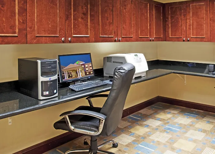 Holiday Inn Express & Suites Buffalo By Ihg