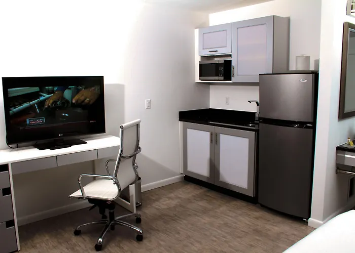 Lotus Boutique Inn And Suites