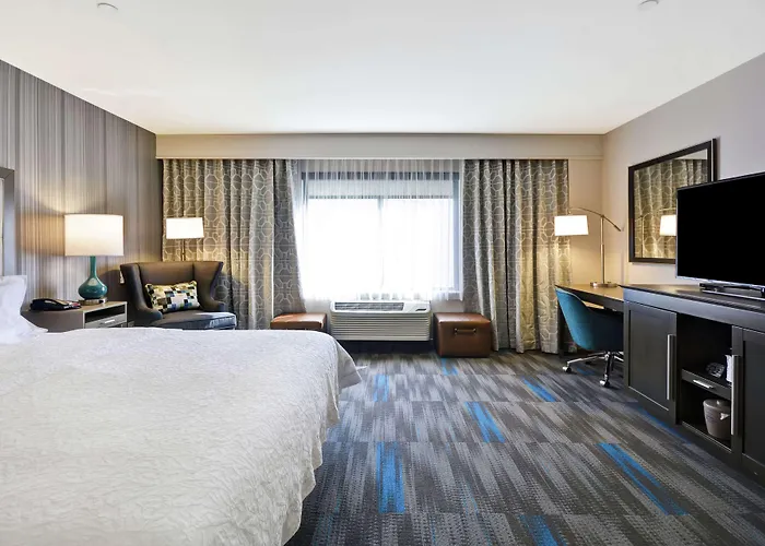 Hampton Inn&Suites Los Angeles Burbank Airport