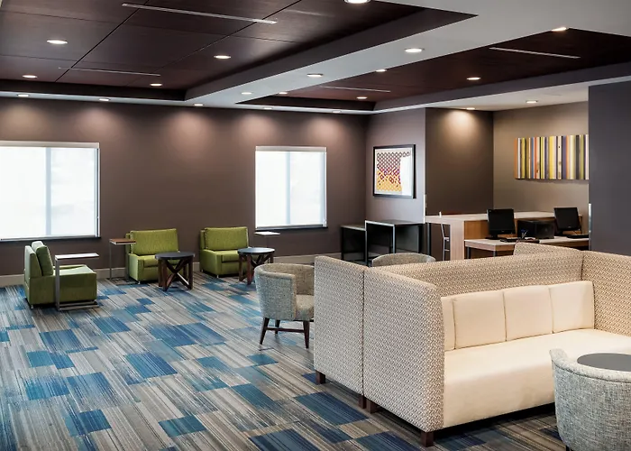 Holiday Inn Express Ontario By Ihg