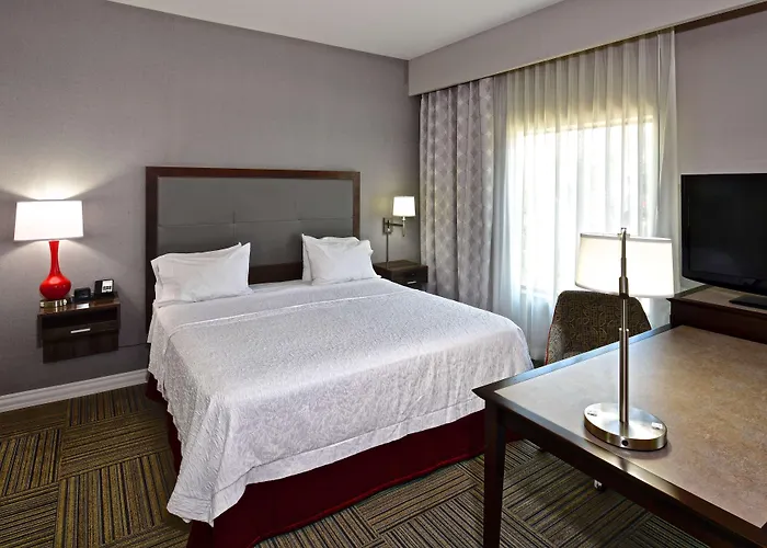 Hampton Inn & Suites Fredericksburg