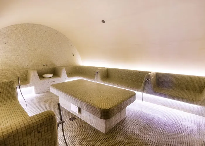 Habakuk Wellness & Event Hotel
