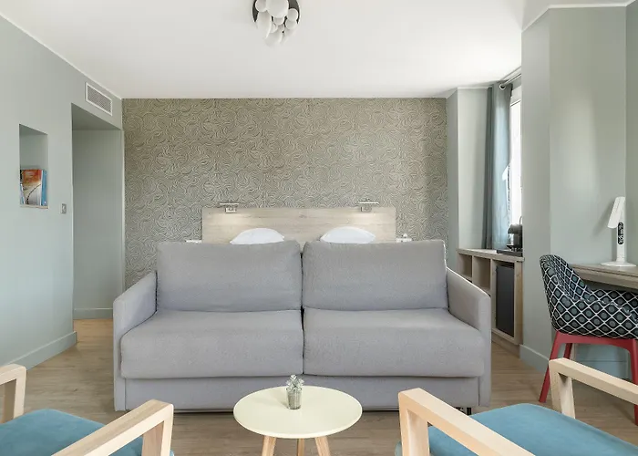 Grand Hotel Dauphine Toulon, Boutique Hotel & Suites