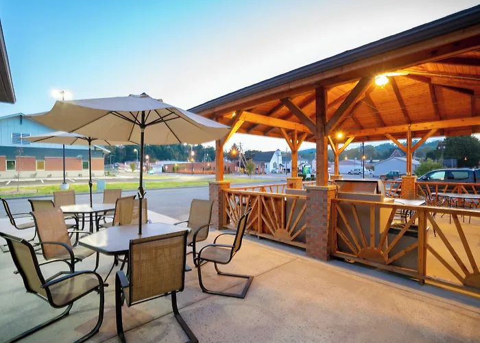 Holiday Inn Express Hotel & Suites Elkins By Ihg