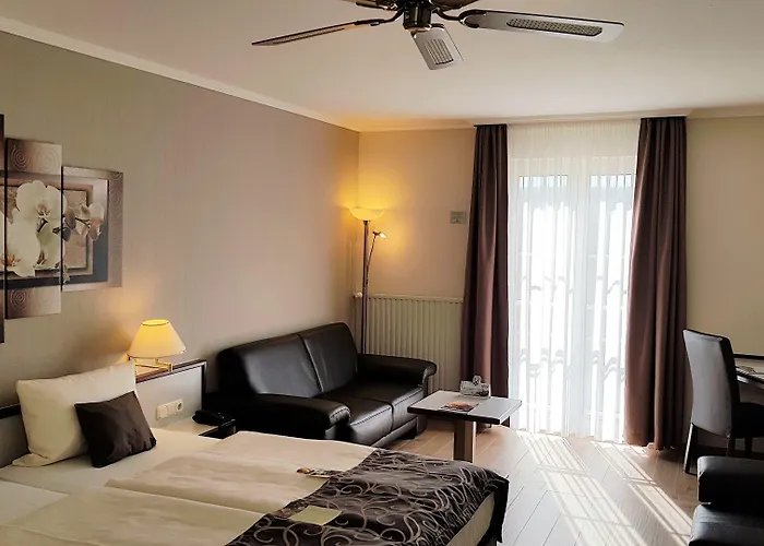 Hotel Rhöner Land Garni - Bed&Breakfast
