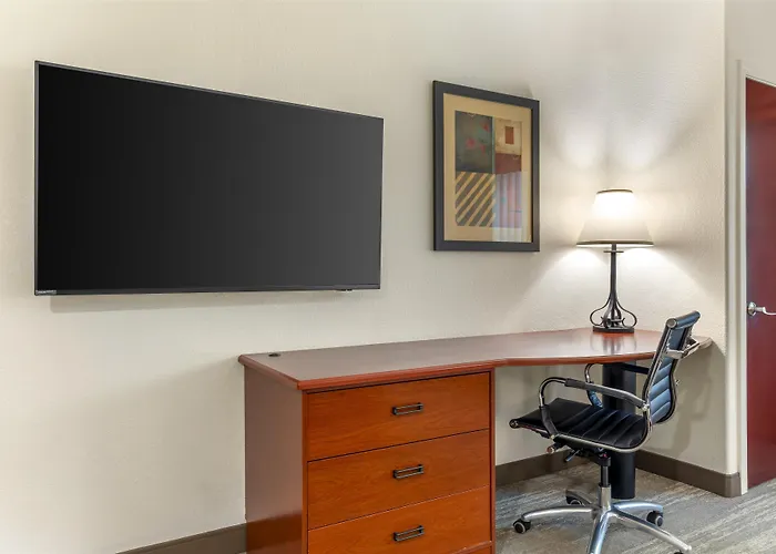 Best Western Plus Waxahachie Inn & Suites