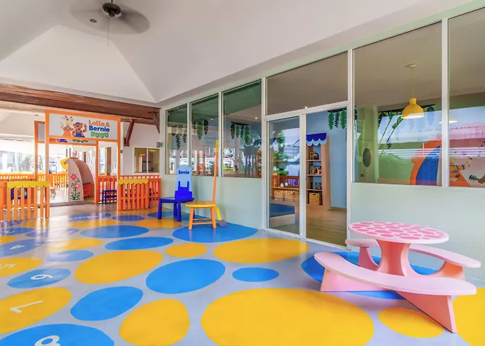 Sunwing Bangtao Beach
