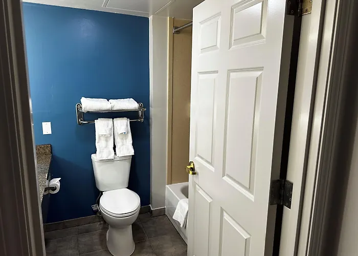 La Quinta By Wyndham Islip - Macarthur Airport