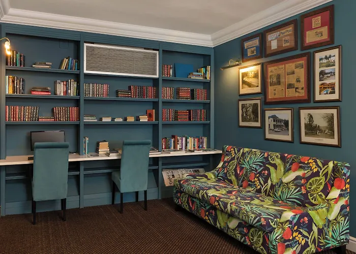 Protea Hotel By Marriott Franschhoek