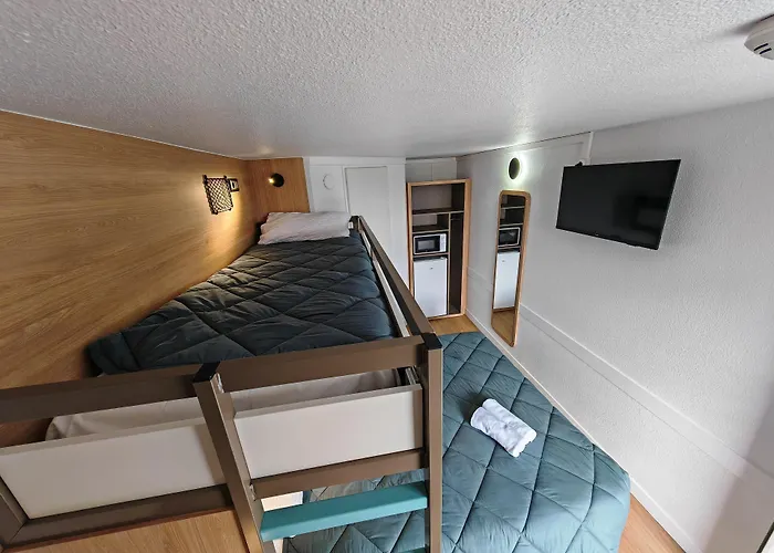 Hôtel Première Classe Compiègne Jaux