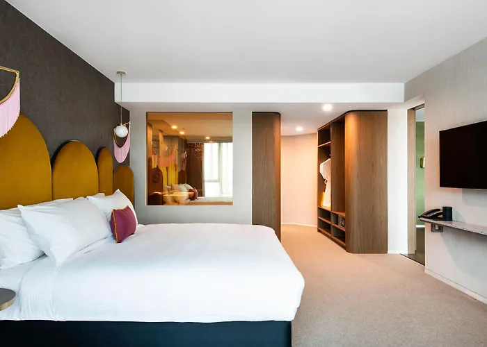 Ovolo Brisbane Fortitude Valley, A Wyndham Hotel