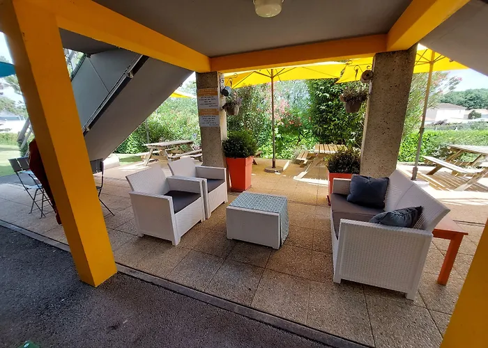 The Originals Access, Hôtel Recouvrance Saintes Ouest (P'tit Dej-Hotel)