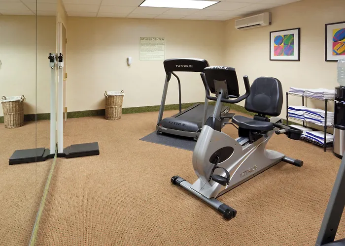 Holiday Inn Express Hotel & Suites Freeport By Ihg