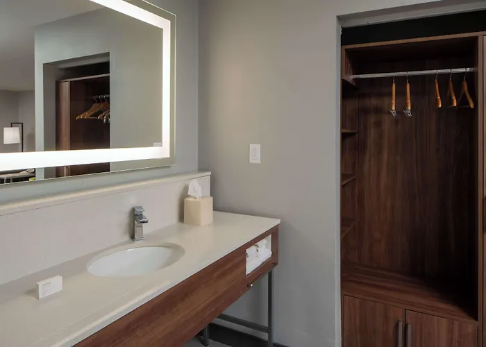 Hampton Inn Montgomery-South-Airport