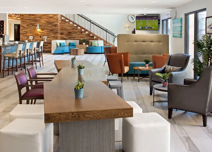 The Cove Hotel
