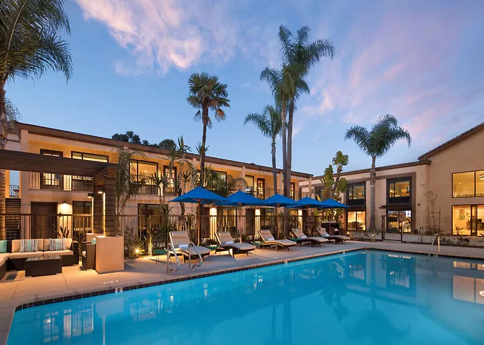 The Cove Hotel