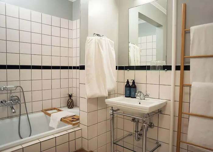 SOFS boutique hotel