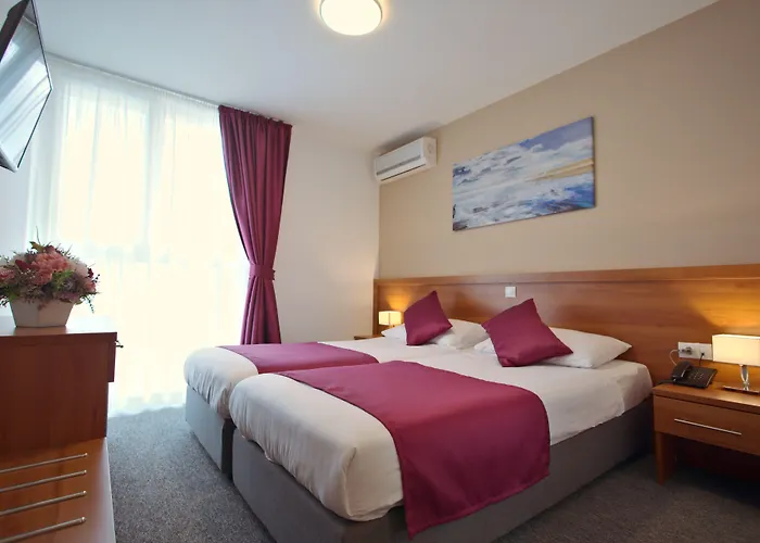 Hotel Komodor