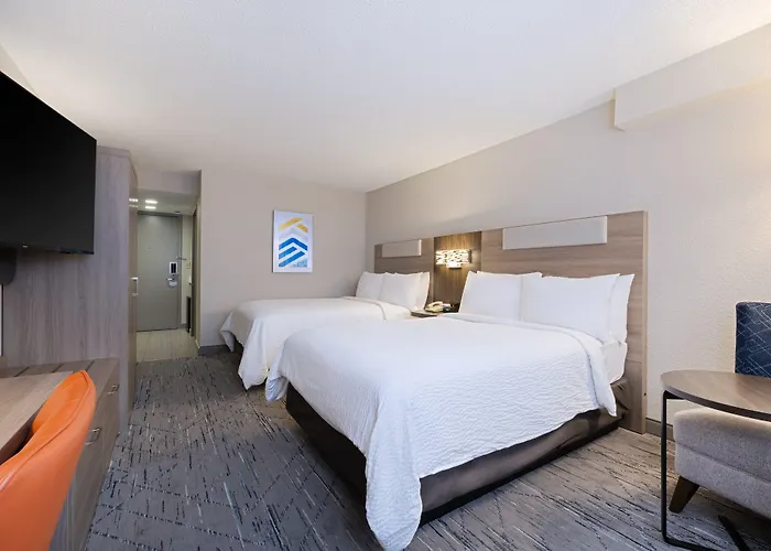 Holiday Inn Express Hotel & Suites Ft. Lauderdale-Plantation By Ihg