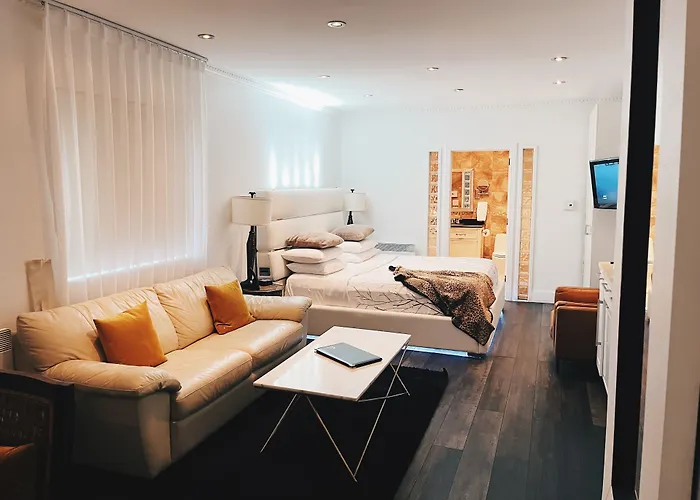 Hotel Kutuma