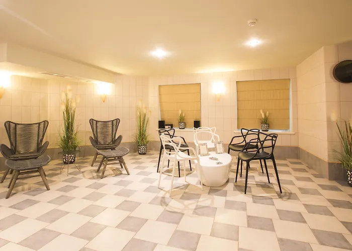 Monika Centrum Hotels