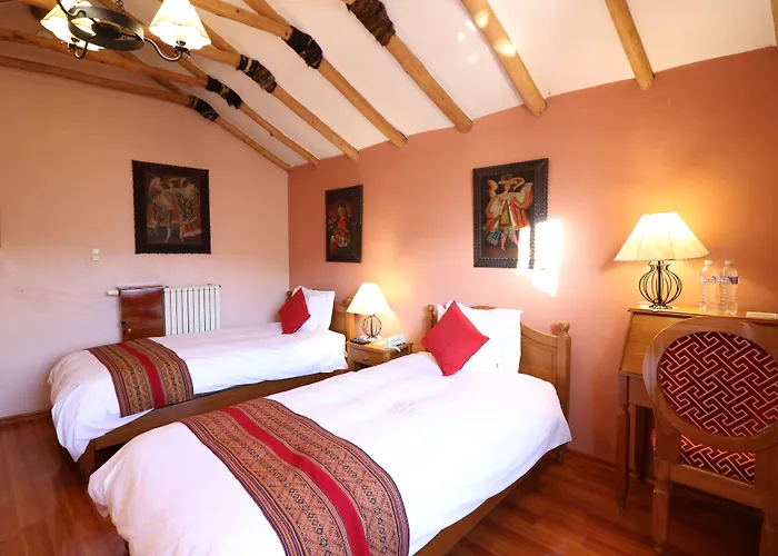 Hotel & Mirador Los Apus