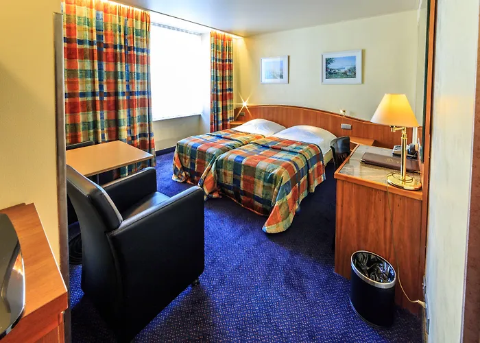 Hotel Pacific