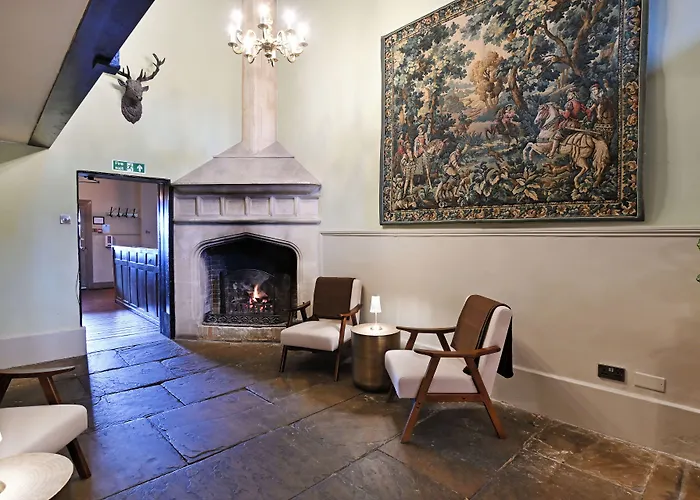 Stanton Manor Hotel