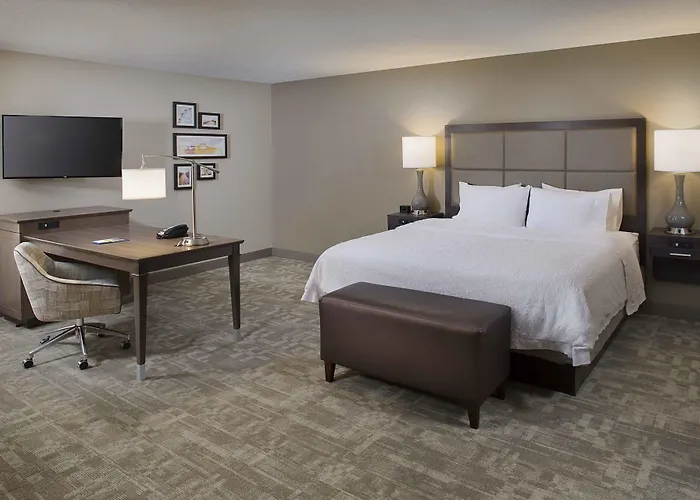 Hampton Inn By Hilton Garden City Long Island