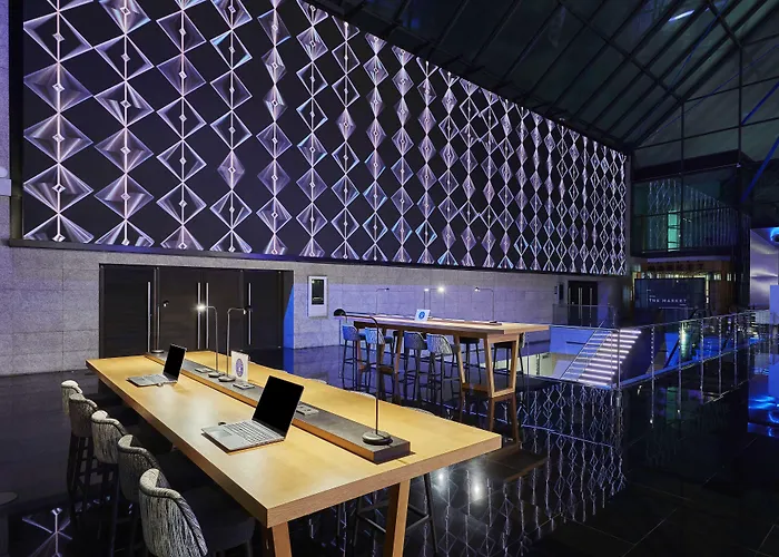 Hyatt Regency Barcelona Tower