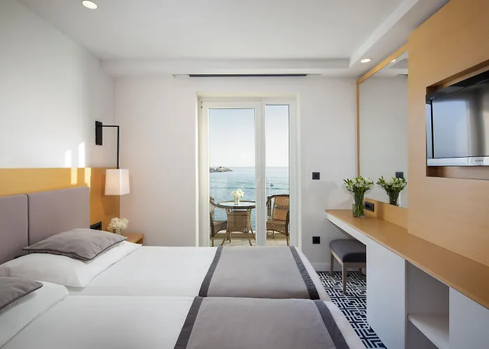 Royal Neptun Hotel