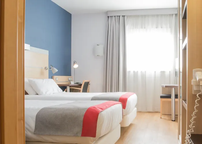 Holiday Inn Express Molins De Rei By Ihg