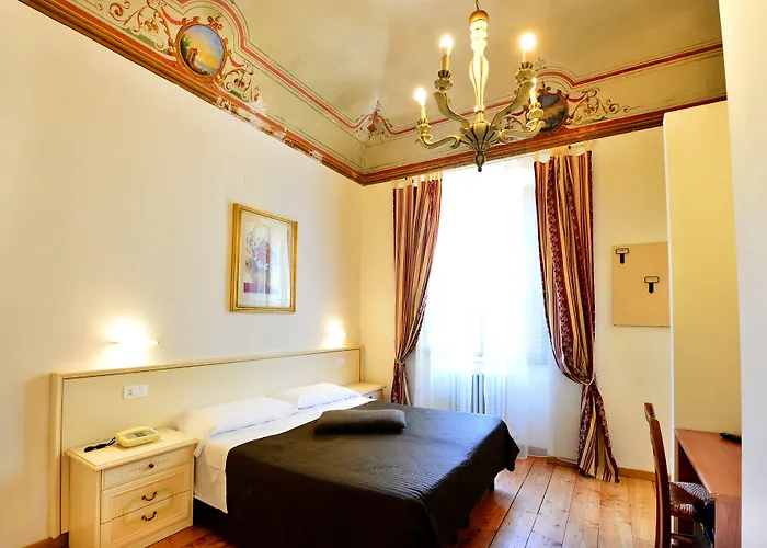 Hotel Iris