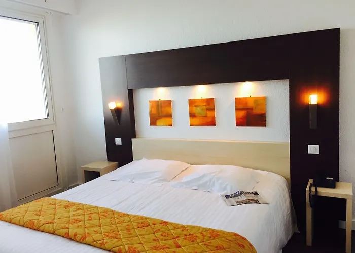 Hotel Windsor Contact Hotel