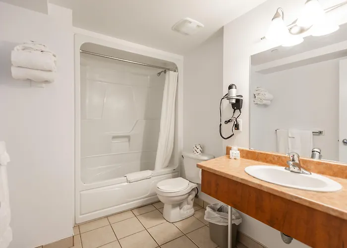 Hotel les Suites Labelle