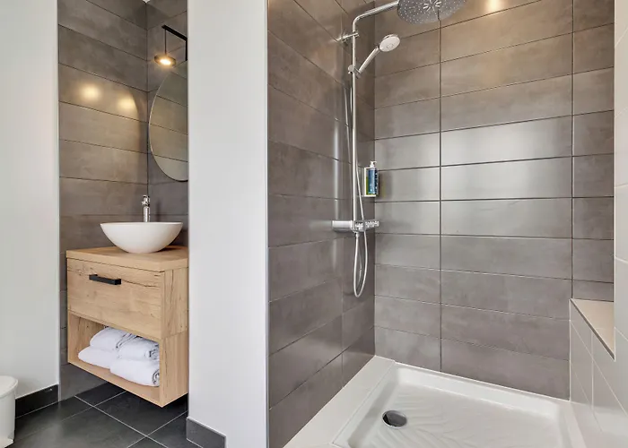 Brit Hotel Confort Cleria Lorient Centre