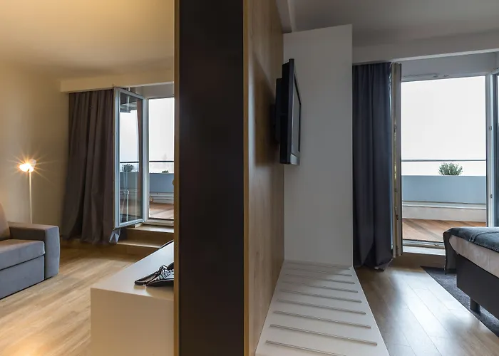 M Hotel