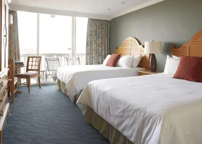 Port Royal Oceanfront Hotel