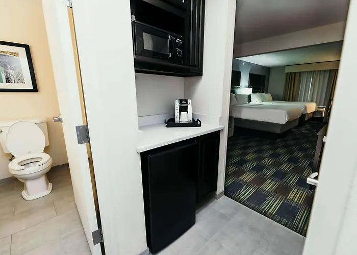 La Quinta Inn & Suites By Wyndham Ankeny Ia - Des Moines Ia