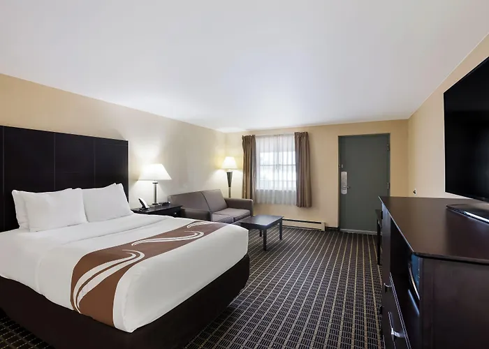 Quality Inn & Suites Big Rapids Near University