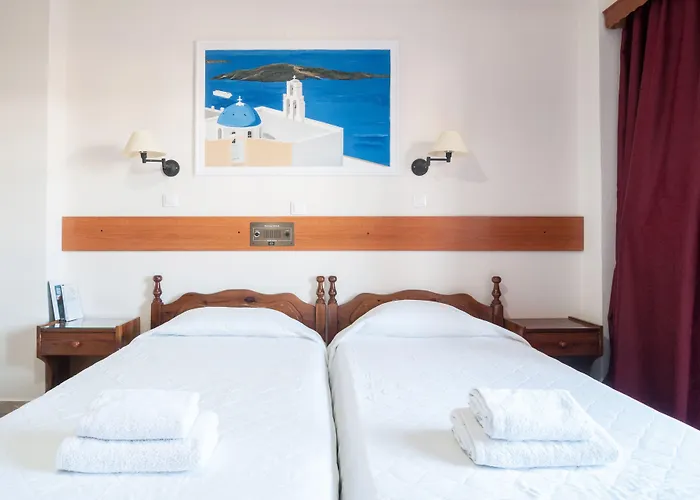 Holiday Beach Resort Santorini