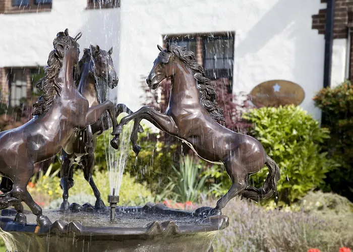 Western House Hotel At Ayr Racecourse