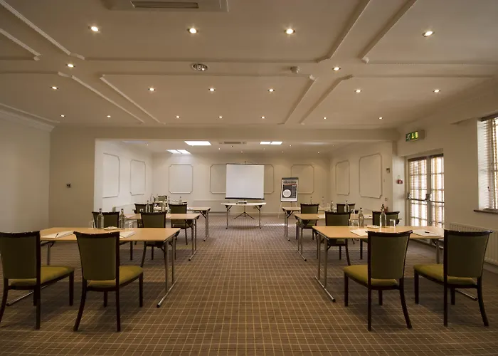 Cotswold Lodge Hotel