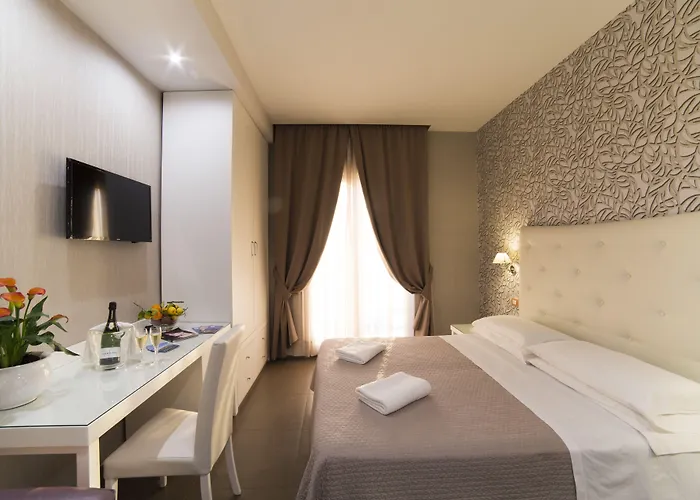 Hotel Club (Adults Only)