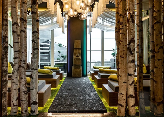 Block Hotel & Living