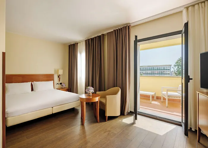 Hotel Dei Cavalieri Caserta - La Reggia